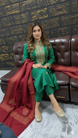 Moon Blue and Red Premium Shawl